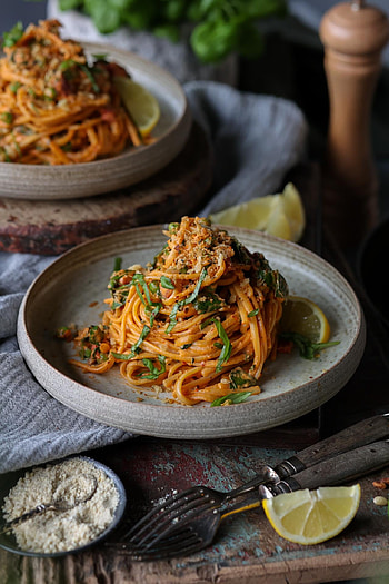 Pick up limes, Creamy vegan harissa pasta HD phone wallpaper