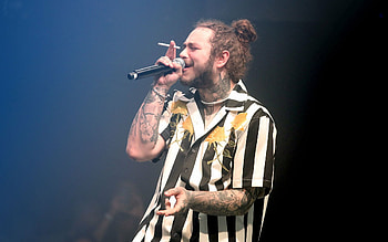 Post Malone, Music icon, Melodic vibes, Captivating performer HD wallpaper