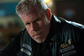 Ron Perlman, Movies, Memorable roles, Time HD wallpaper
