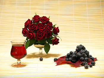 still life, bouquet, graphy, grapes, nice, rose, flower, fruit, , roses, beautiful, cup, cool, flowers, wine, harmony, drink HD wallpaper