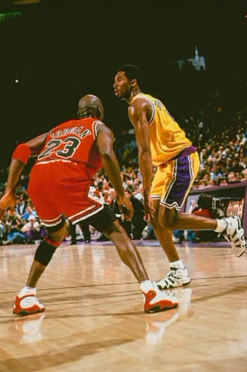 Michael Jordan, orange, red, Chicago bulls, ball, basketball, lakers, sports, yellow, black mamba, kobe Bryant HD phone wallpaper