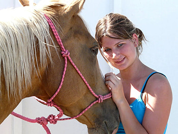 Passionate, style, fun, cowgirls, horses, ranch, girls, women, models, western, female HD wallpaper