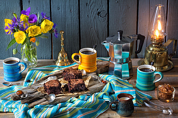 Still life, Lamp, Cake, Coffee, Bouquet, Cup HD wallpaper