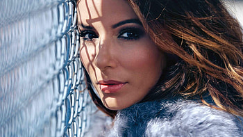 Eva Longoria, Hollywood actress, Celebrity beauty, Star studded charm HD wallpaper