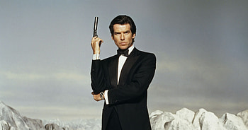 Pierce Brosnan, Goldeneye mistake, James Bond news HD wallpaper