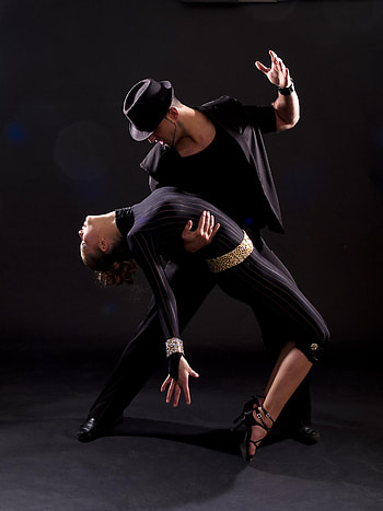 Merengue dance, Caribbean dress, Bachata , Dance sports HD phone wallpaper