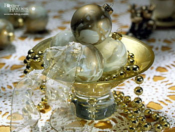 golden-christmas-decoration-pearl, golden, decoration, 3d, christmas, pearl HD wallpaper
