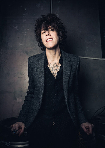 LP, Dad fashion, LP Singer HD phone wallpaper