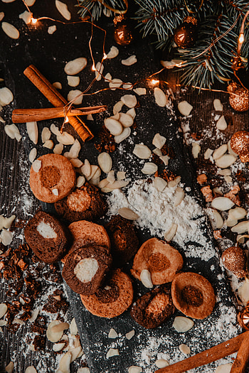 Food, New Year, Cookies, Christmas, Garland, Spice, Spices HD phone wallpaper