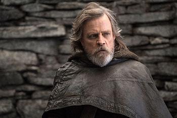 Luke Skywalker In Star Wars The Last Jedi, star-wars-the-last-jedi, luke-skywalker, 2017-movies, movies HD wallpaper