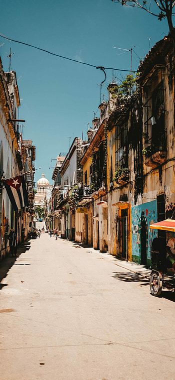 Captivating Havana, Architectural wonders, Vibrant street life, Authentic experiences HD phone wallpaper