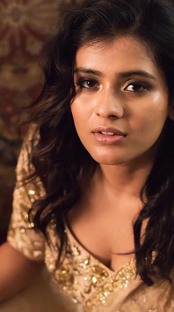 Hebah patel, sexy gorgeous HD phone wallpaper