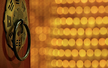 Glare, Miscellanea, Miscellaneous, Door, Pen, China HD wallpaper