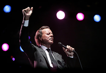 Julio Iglesias, Donald Trump, Casinos, Fortune HD wallpaper
