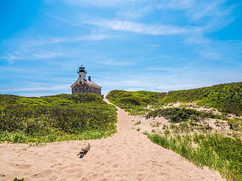 Private jet charter, Block Island airport, Exclusive travel, Luxury transportation HD wallpaper