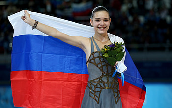 Adelina Sotnikova: Height-weight measurements, Body size, Biography HD wallpaper
