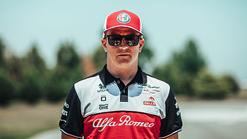 Kimi Raikkonen net worth, Stellar career, Valuable assets, Financial success HD wallpaper