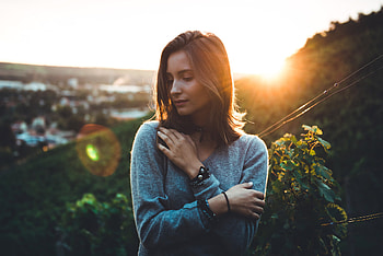 Sunlight, girl model, outdoor HD wallpaper