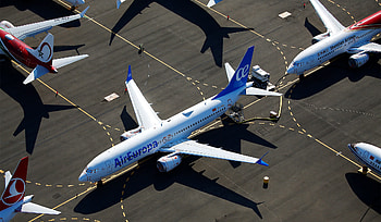 Shenzhen Airlines, Boeing, Production halt, Jet crashes HD wallpaper