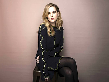 Zoey Deutch, model, , beautiful, actress, dress, Deutch, Zoey, 2017, stockings HD wallpaper