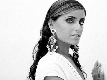 Model..., girl, white, model, black HD wallpaper