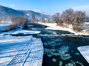 Iza pe timp de iarna, ser, cer, ger, aer HD wallpaper