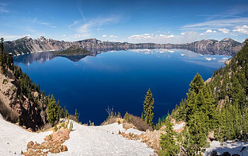 Crater Lake, reflection, snow, trees, clouds, sky, mountains, lake HD wallpaper