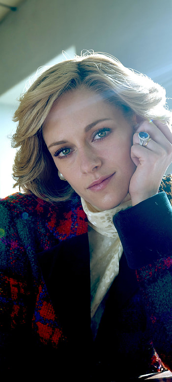 Spencer (Movie), Royal drama, Emotional journey, Kristen Stewart's performance HD phone wallpaper