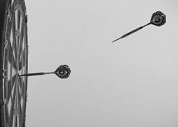 Dart stand review, Bulls mobile stand, Dartboard accessory, Target practice HD wallpaper