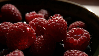 Raspberry, Drops, Dark, Sweet, Bowl, Berry, Ripe HD wallpaper