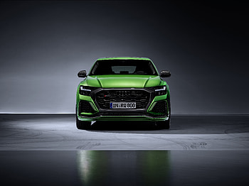 Front-view, Luxurious Audi Q8 HD wallpaper