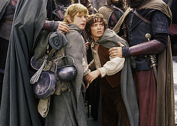 Samwise Gamgee, Sean Astin, Loyal companion, Emotional journey HD wallpaper
