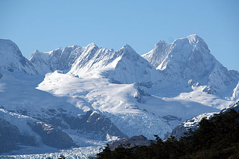 Majestic Mountains, south america, patagonia, argentina, mountains, snow-capped HD wallpaper