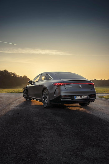 Mercedes-Benz EQS 580, S-Class luxury, Car of the future, Cutting-edge technology HD phone wallpaper
