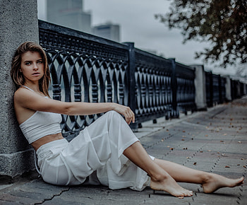 White Dress Girl Sitting, girls, model, dress HD wallpaper