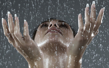 rainfall, rain, graphy, cool, people, beauty HD wallpaper