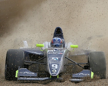 Renault F1, renault, crashing, f1 HD wallpaper