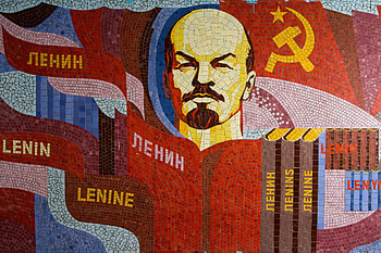 Soviet Union demise, CCP perspectives, Historical collapse, Political analysis HD wallpaper