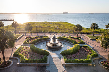Charleston Travels, Prioleau Street Unit G, Charleston SC HD wallpaper