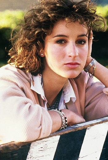 Jennifer Grey, Greys Anatomy casts, Dirty Dancing icon, Mystery role on the show HD phone wallpaper