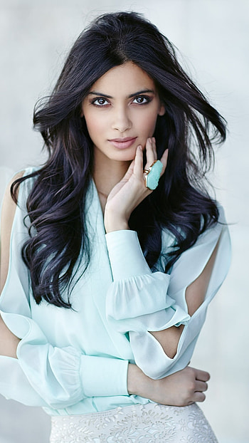 Diana Penty, Beautiful Bollywood, Heroine HD phone wallpaper
