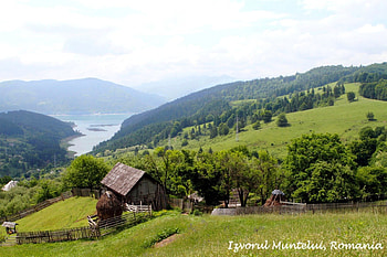 Carpathian mountains lake Romania Eastern Europe countries, lakes, scenery, romanians, romania, eastern europe, carpathian mountains, landscape HD wallpaper