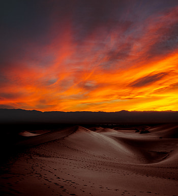 Burning Sunset Dark Desert , sunset, dark, desert, nature HD phone wallpaper