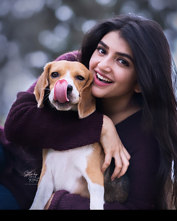 Sreeleela, eye, head, pet lover HD phone wallpaper