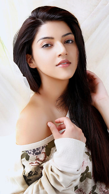 Mehreen Pirzada, model, telugu actress HD phone wallpaper