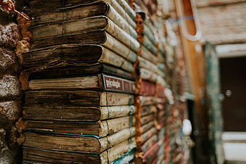 Books, Miscellanea, Miscellaneous, Old, Reading, Bunch, Ancient, Bundle, Stack, Pile HD wallpaper