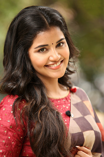 anupama parameswaran, res, hair, brown, eyes, smile HD phone wallpaper