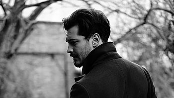 Cagatay Ulusoy, Aatay Ulusoy , Handsome actor, Style icon HD wallpaper