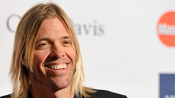 Taylor Hawkins, Death, Benzodiazepines, Drummers Body HD wallpaper