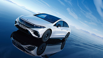 Mercedes-Benz EQS 580 4MATIC AMG Line, Premium electric sedan, Impressive specs, Elegant styling HD wallpaper